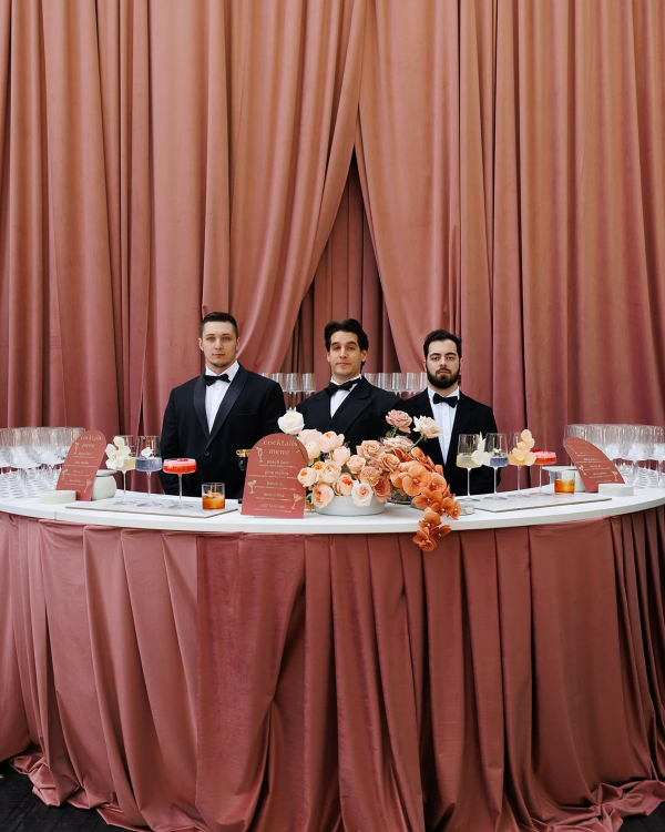 6 Colors Perfect for a Charming Winter Wedding