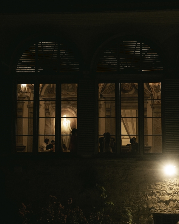 Influencer Angela Caloisi’s Tuscan Villa Wedding Was the Epitome of Cinematic Elegance