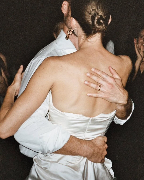 Which Wedding First Dance Style Is Right for You? | How to Choose Wedding Dance Style