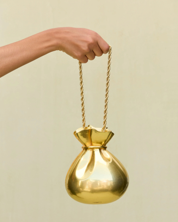 30 Stunning Bridal Clutches for Your Wedding Day Style