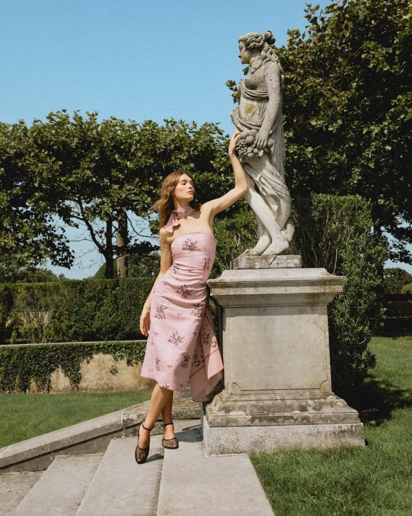 30 Stylish Honeymoon Dresses Under $1,000