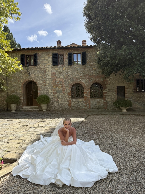 Content Creators Dreamy Content