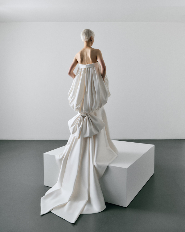 Viktor & Rolf Mariage Unveils Fall 2026 Bridal Collection