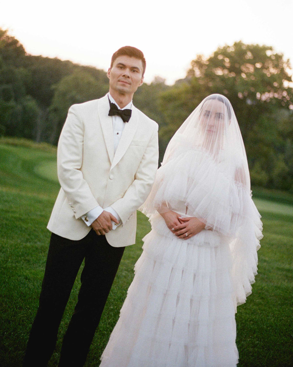 How Sincerely, Studio Pairs Digital and Film for a Story-Driven Wedding Album