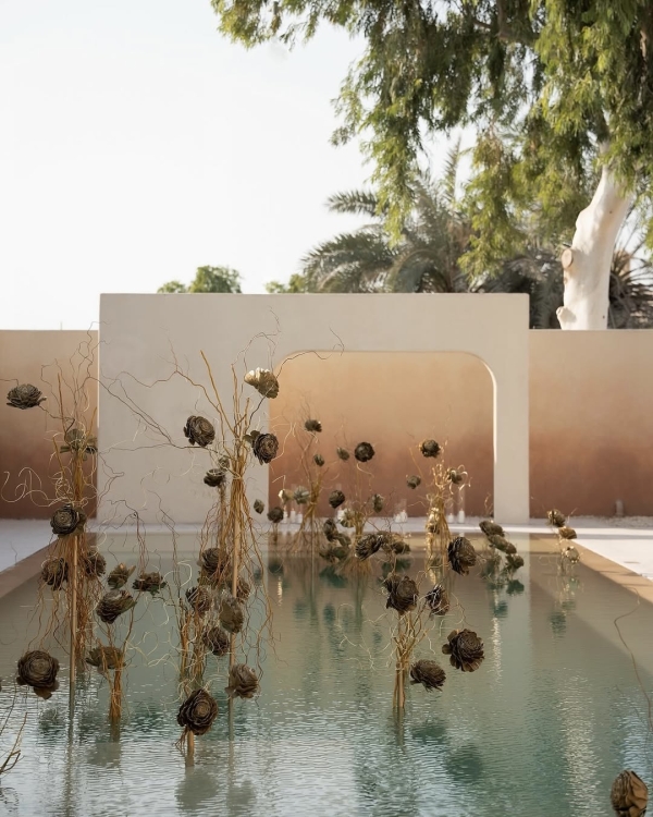 30 ChatGPT Prompts to Solve Wedding Planning Problems With Your Partner