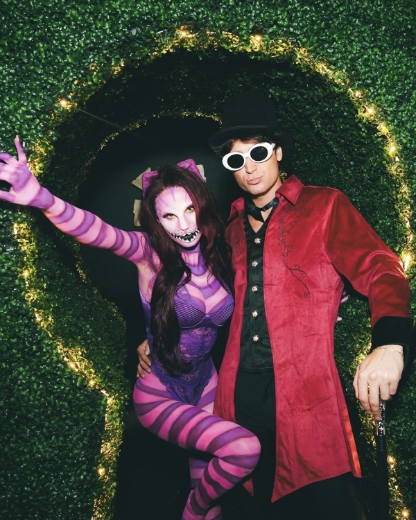 26 Couples Halloween Costume Ideas for 2025