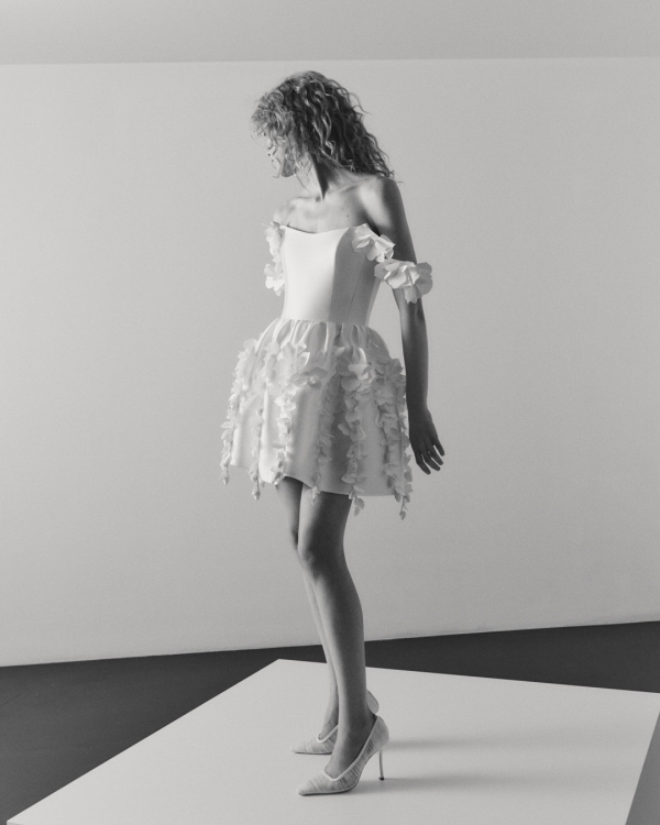 Viktor & Rolf Mariage Unveils Fall 2026 Bridal Collection