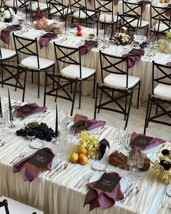 6 Colors Perfect for a Charming Winter Wedding