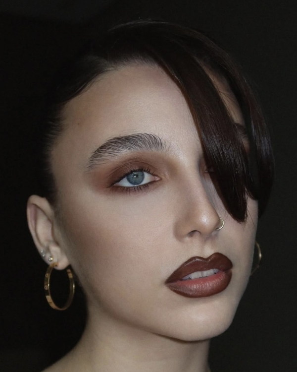 Trend: Toasty Glam Makeup