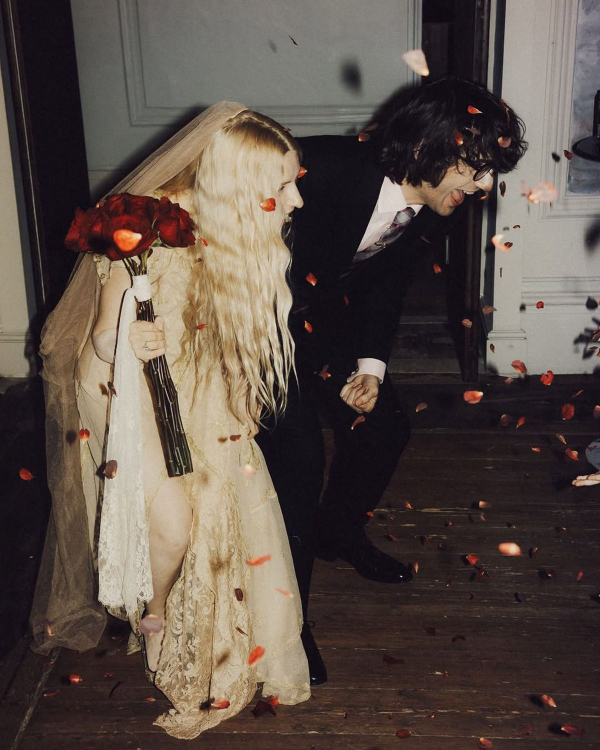 How to Plan a Micro-Wedding: 7 Expert Tips for an Intimate and Stylish Celebration