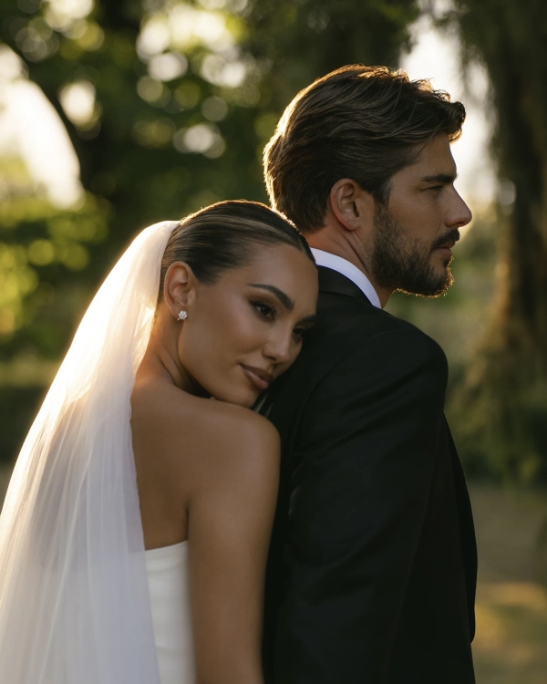 Influencer Angela Caloisi’s Tuscan Villa Wedding Was the Epitome of Cinematic Elegance