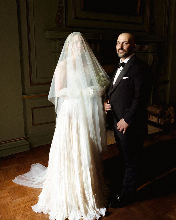 How Sincerely, Studio Pairs Digital and Film for a Story-Driven Wedding Album