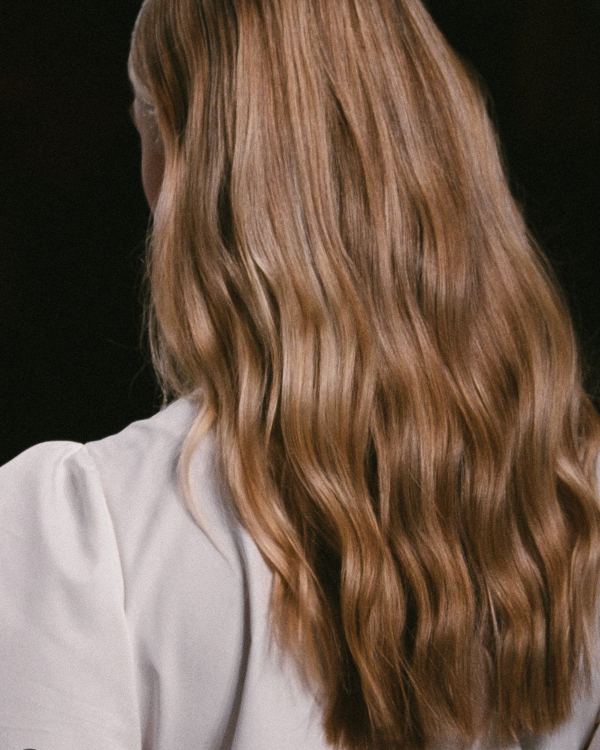 Humidity-Proof Wedding Hairstyles: 6 Styles & Step-by-Step Guides