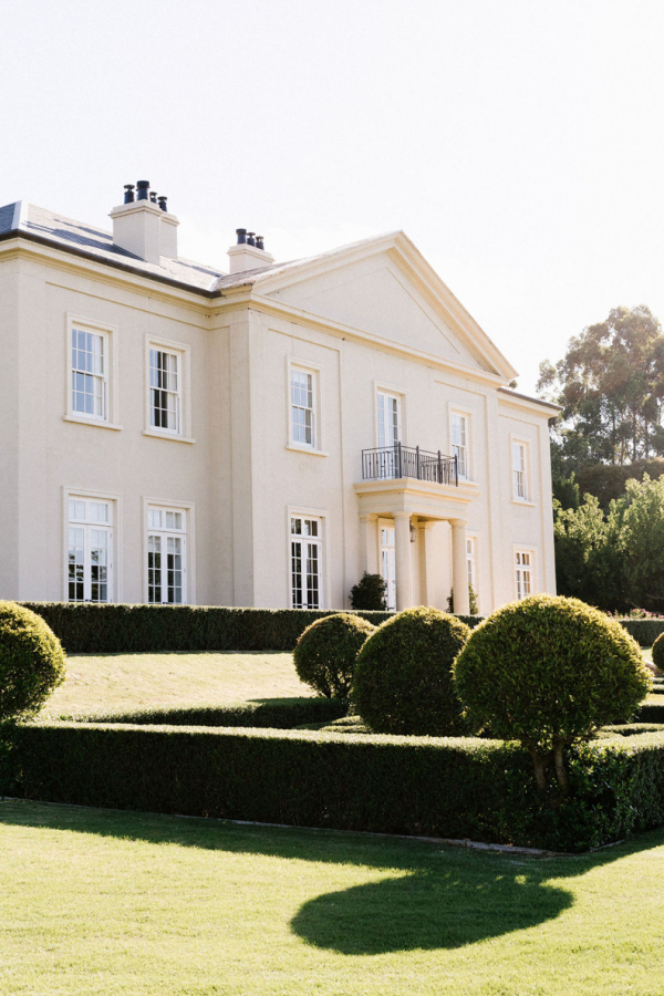 Jo & Alex’s Vineyard Wedding in Fraser Gallop Estate | Photo | Australian Winery Wedding Venues