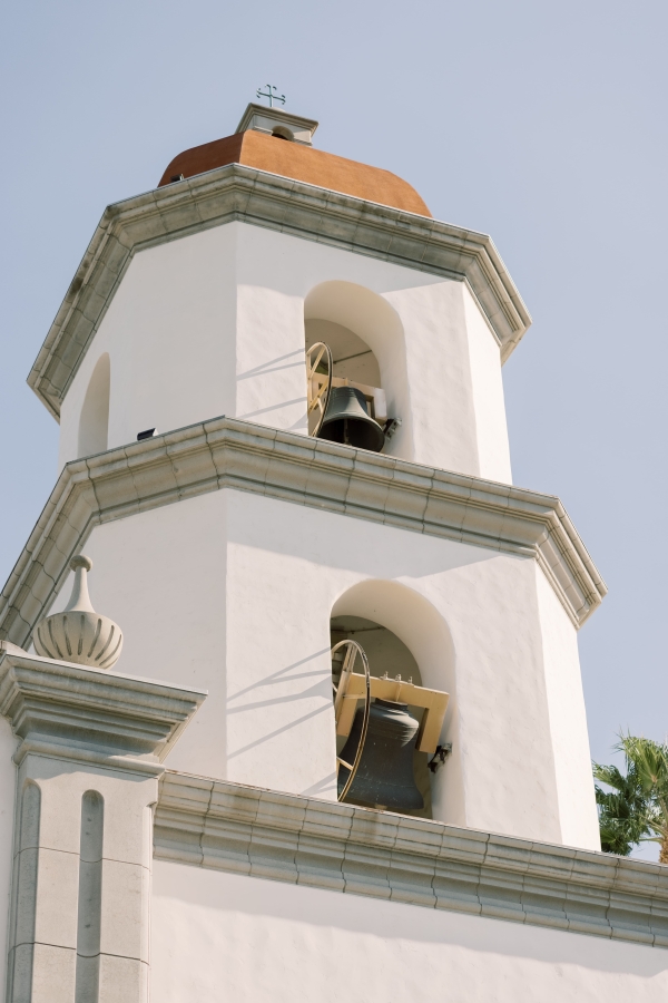 Classic Black Tie Wedding Pictures  | Sara & Devin's Black Tie Wedding in California | Photo