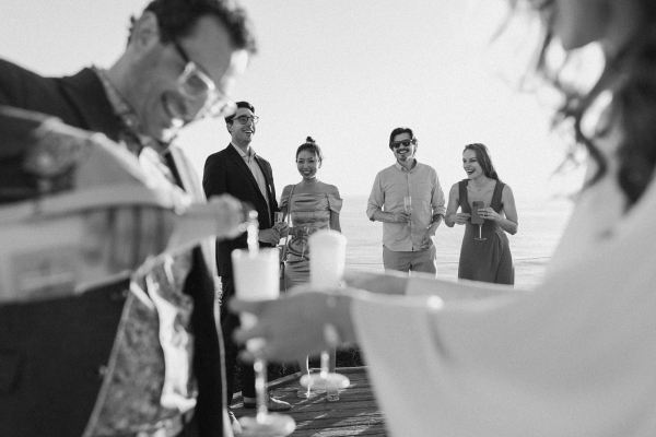 Photographers Olive and Oath