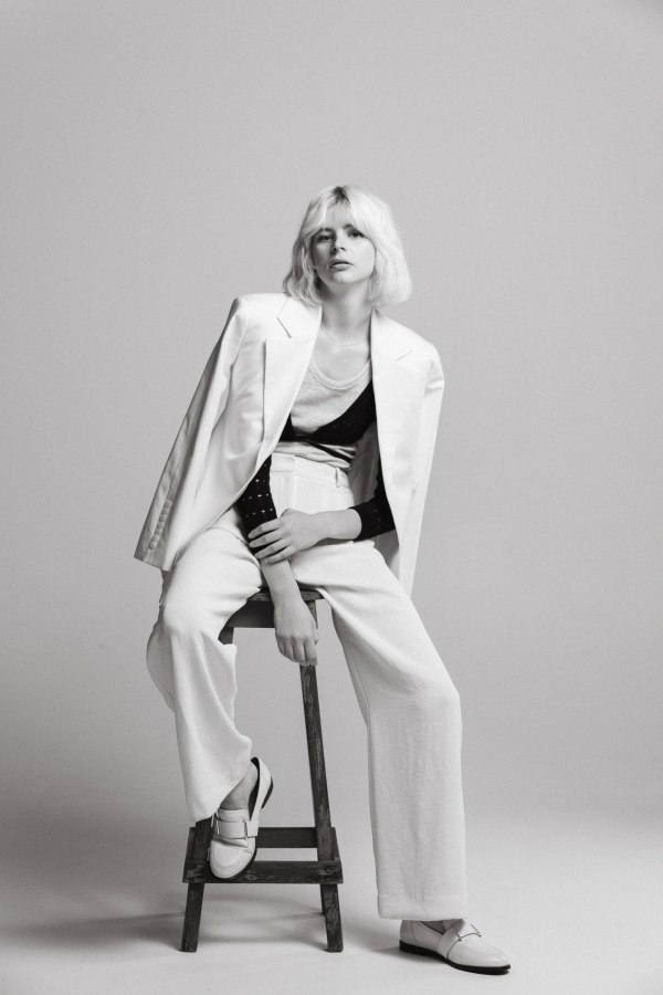 Photographers Petite Visuals