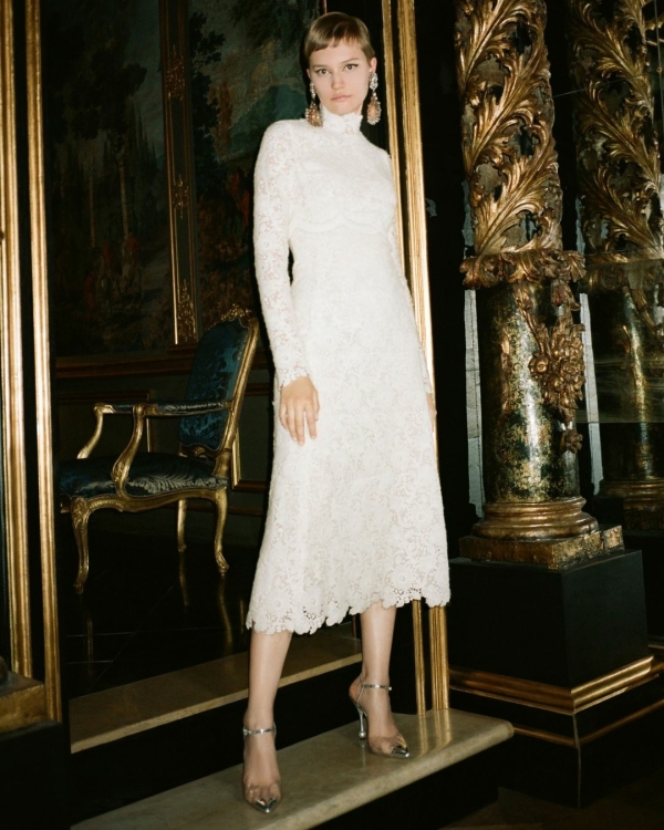 Top 12 Elegant Bridal Dresses for Autumn | Bridal Dresses Inspirations | Best Autumn Wedding Dresses