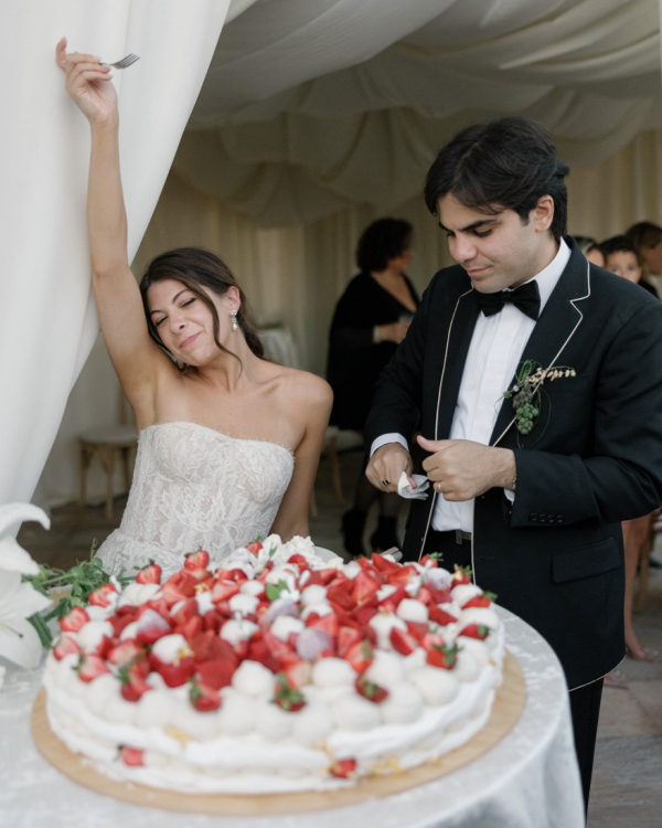 An intimate wedding at parent's residence | Interview with the bride about Persian Abgoosht, heartfelt speeches, and joyful dancing