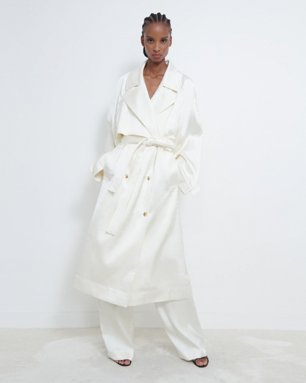 12 Stylish Outwear Pieces for Brides