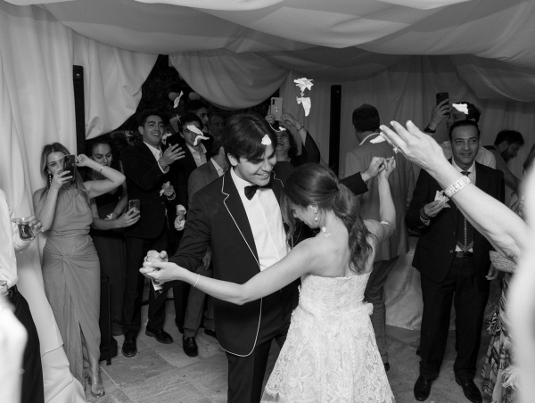 An intimate wedding at parent's residence | Interview with the bride about Persian Abgoosht, heartfelt speeches, and joyful dancing