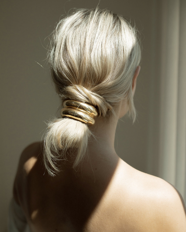 Real wedding that reflected current emotions | An interview with the bride regarding concept development, the wedding program, and the outfits