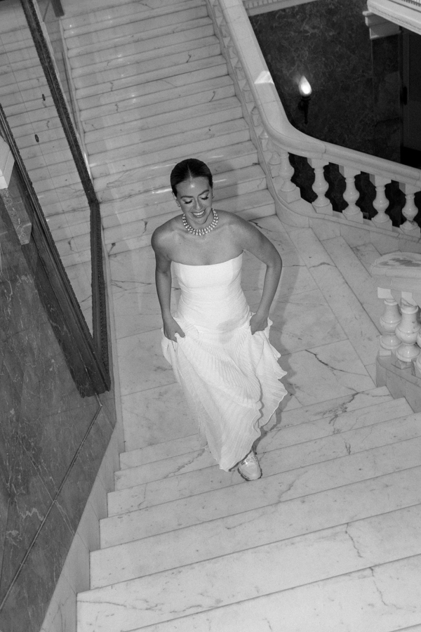 Romance in Puerto Rico: Dream Wedding and Tropical Delights | Interview with the bride about the preparation for the wedding, the choice of outfits and a rich musical program