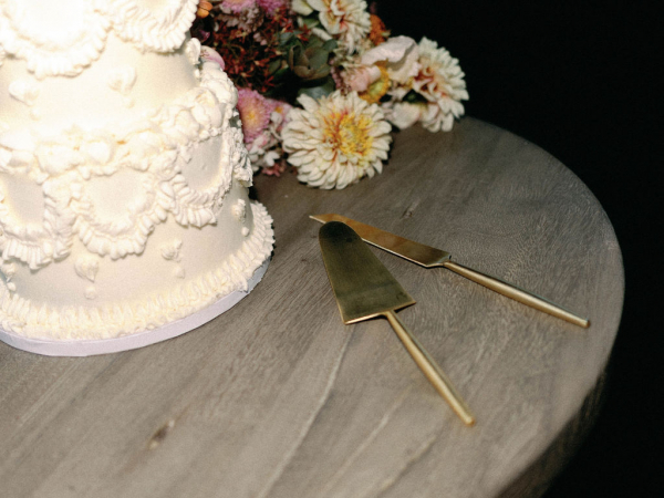 An Authentic Garden Wedding Editorial | Jenny Losee's Take on Timeless Romance