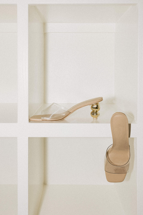 Real wedding that reflected current emotions | An interview with the bride regarding concept development, the wedding program, and the outfits