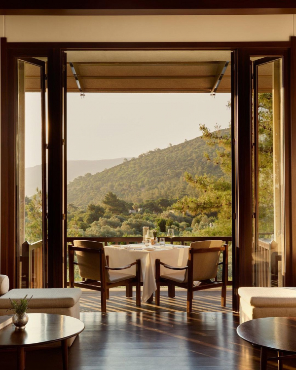 The Do's & Don'ts of Honeymoon Planning