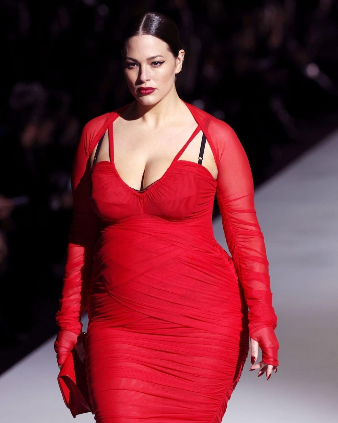 Fall Fashion: Red Hot Color Trends