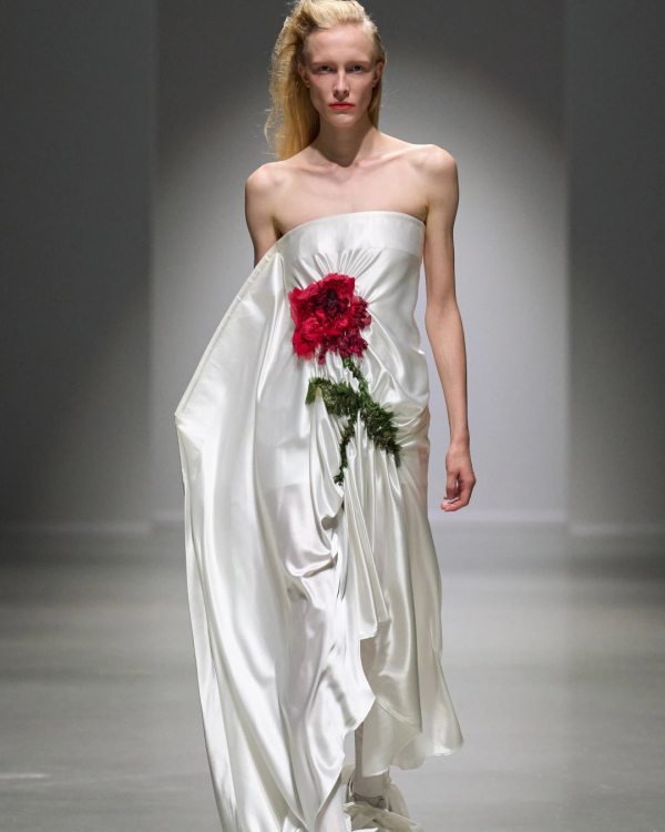 70 Looks from the SS25 RTW Runways for the Fashion Bride