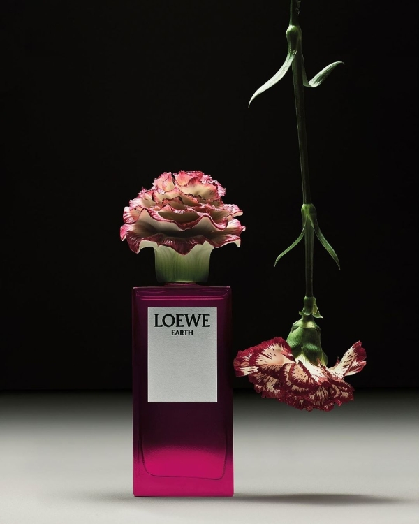 Unveiling the Loewe Perfumes x Lladró Capsule Collection