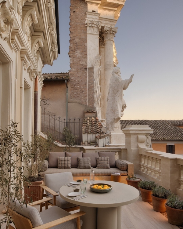 10 Best Honeymoon Hotels in Italy