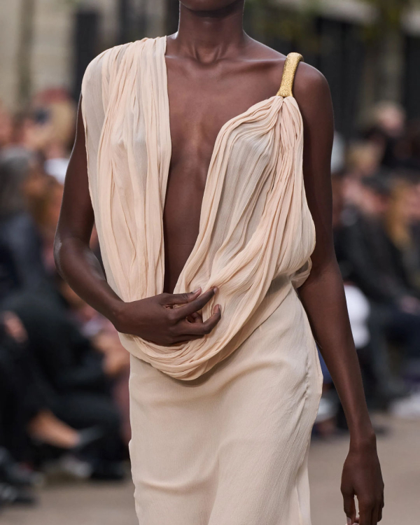 70 Looks from the SS25 RTW Runways for the Fashion Bride