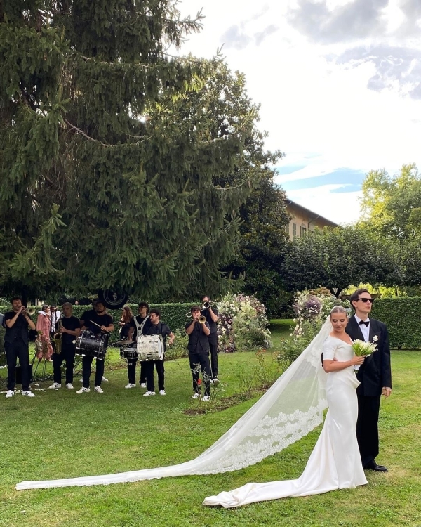 Influencer Veronica Ferraro Marries Music Producer Davide Simonetta with an Italian Wedding