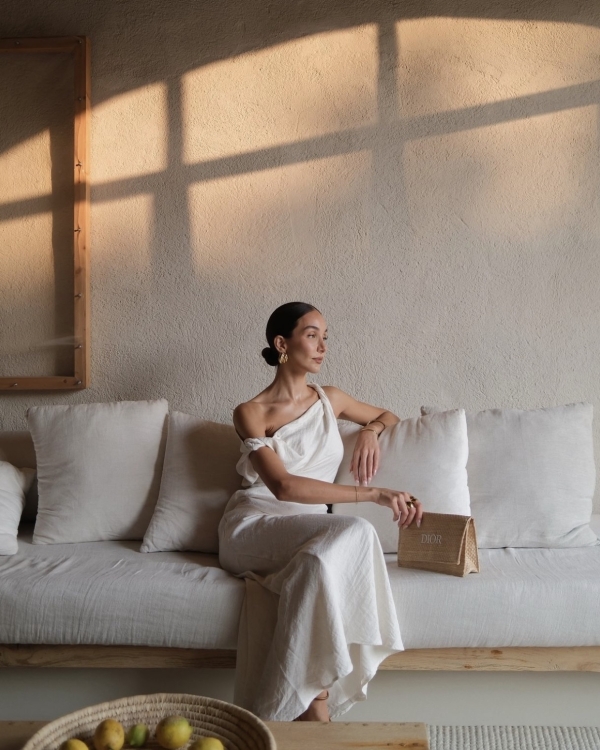 10 Beauty Influencers to Follow for Bridal Makeup Inspo