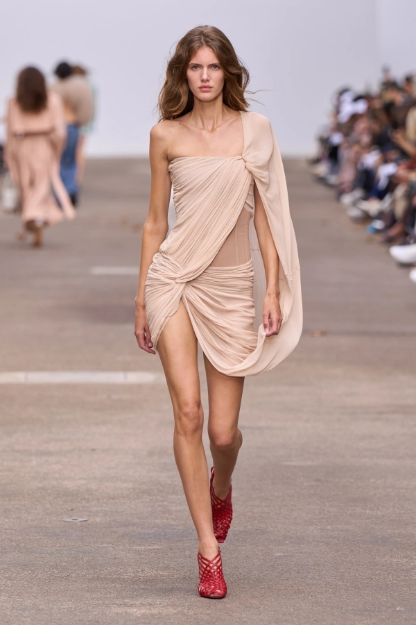 Stella McCartney Presents Spring 2025 RTW Collection