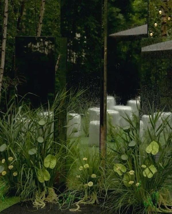 Beautiful Flower Altar Arrangement Ideas