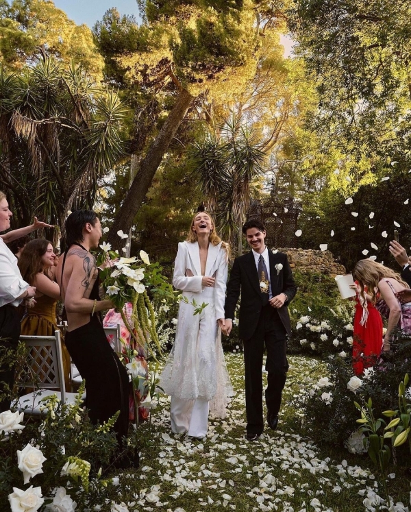 20-Step Guide to Planning a Wedding