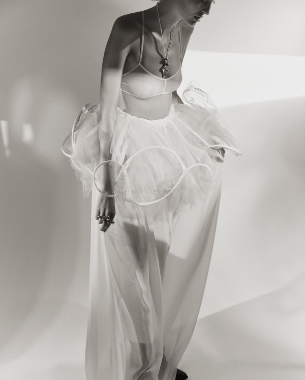 70 Looks from the SS25 RTW Runways for the Fashion Bride