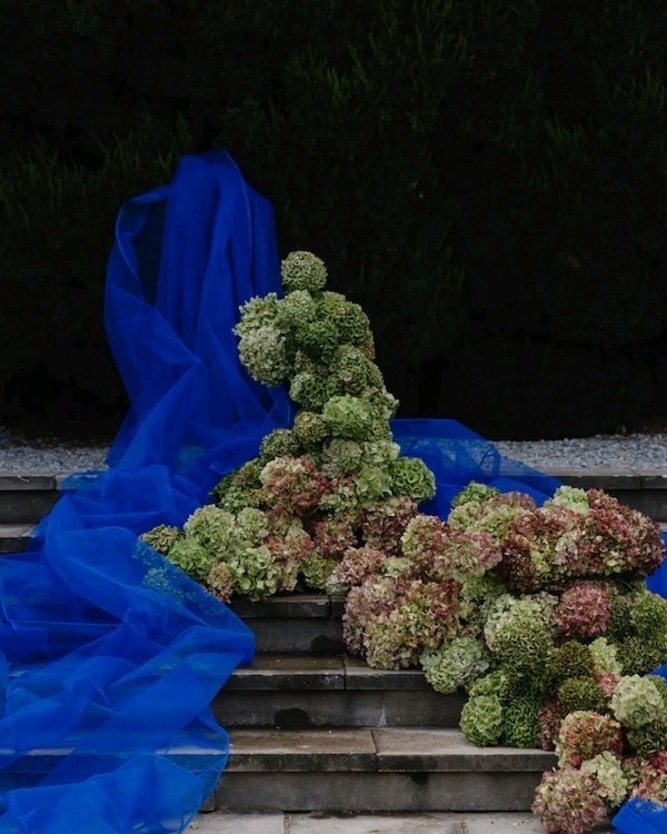 Beautiful Flower Altar Arrangement Ideas