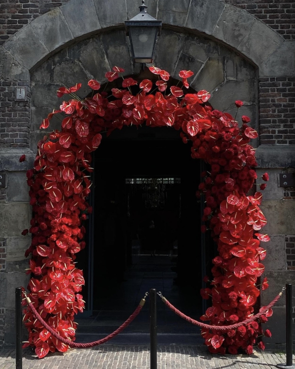 Beautiful Flower Altar Arrangement Ideas
