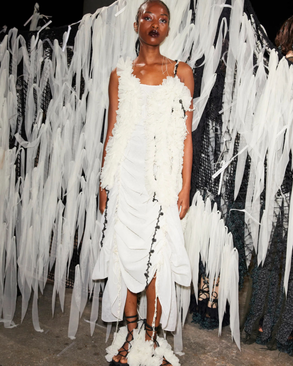 70 Looks from the SS25 RTW Runways for the Fashion Bride