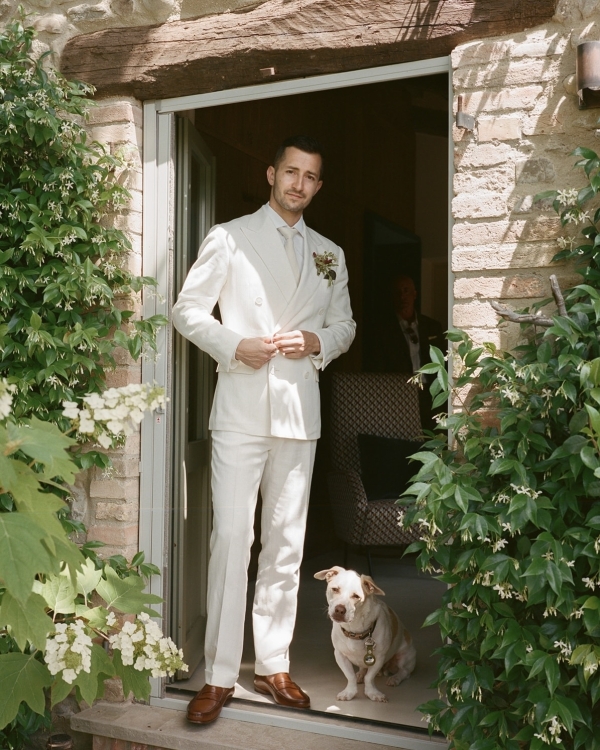 A Bold Destination Wedding in Umbria with Chartreuse Drapery & a Surprise Movie Moment