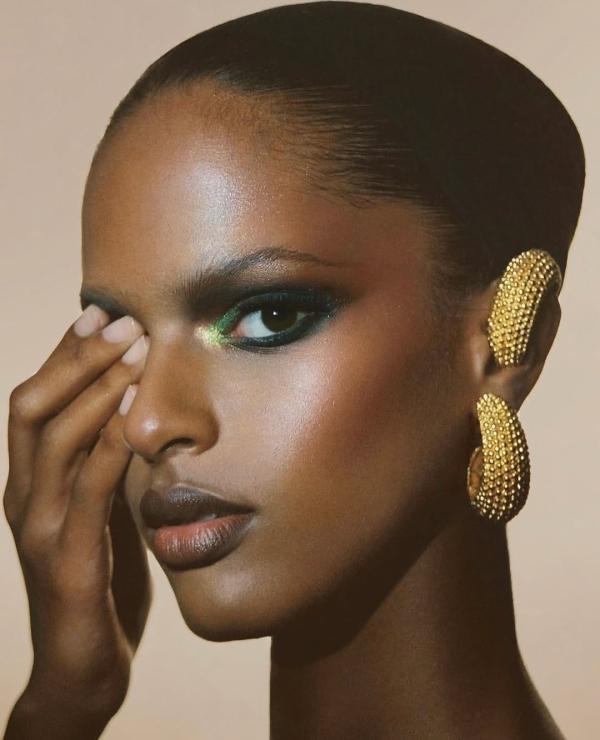 The Best Bridal Makeup For Every Eye Color