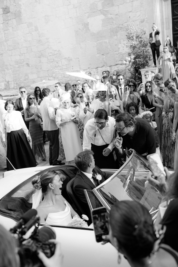 Photographers Sam & Larissa