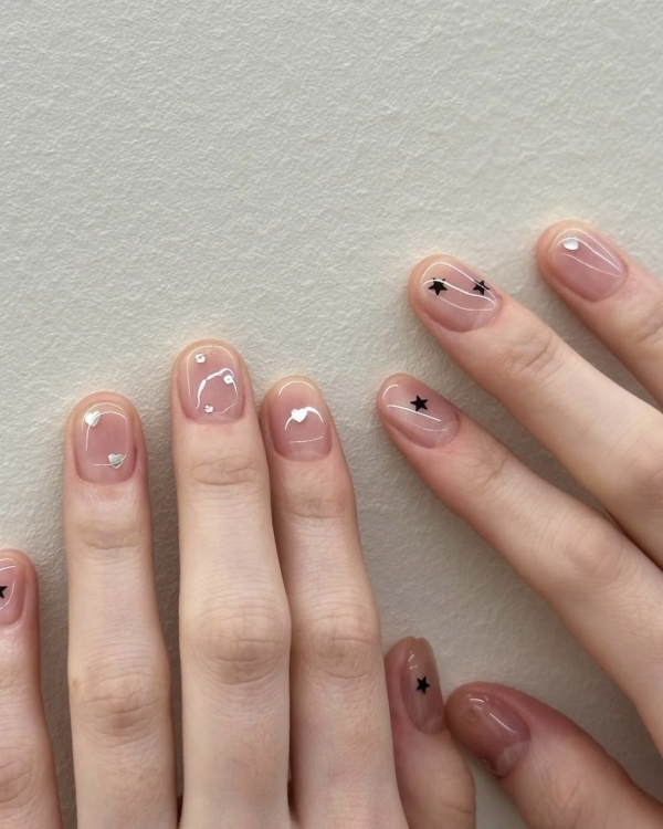 10 Major Nail Trends for 2026