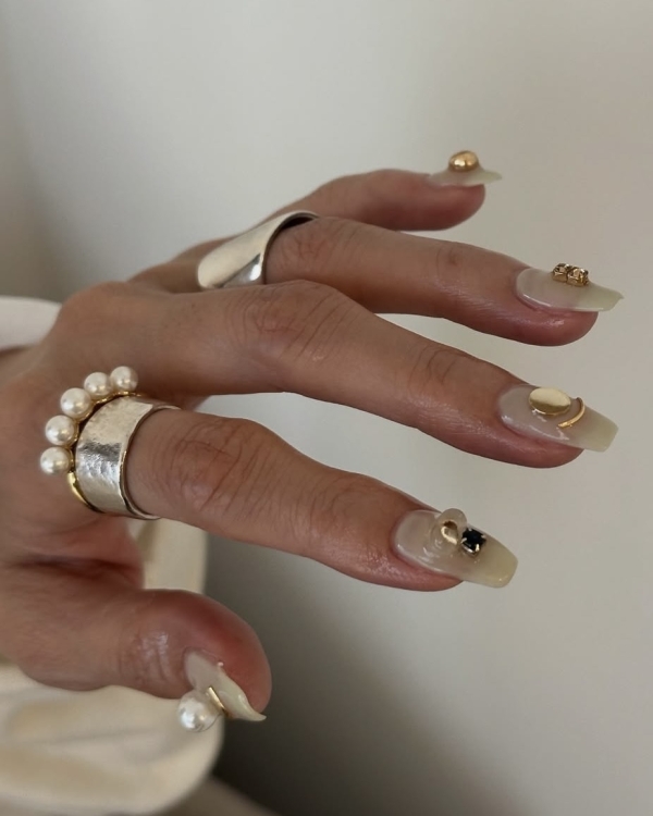 10 Major Nail Trends for 2026