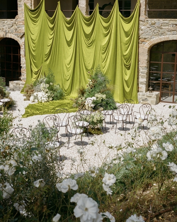 A Bold Destination Wedding in Umbria with Chartreuse Drapery & a Surprise Movie Moment